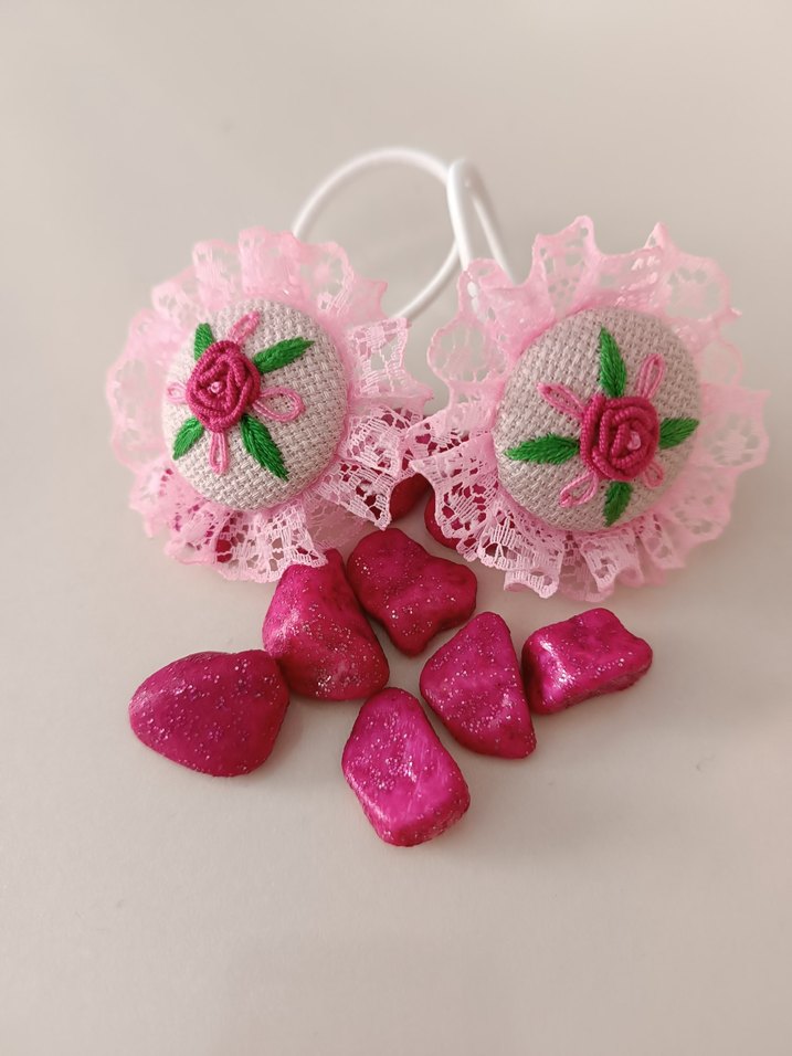 Pembe Dantelli Nakışlı Çocuk Saç Tokası - Görsel 3