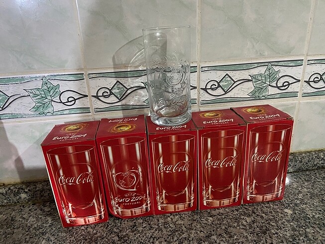 Coco cola bardakları