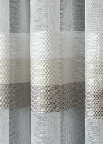 BEJ VE BEYAZIN UYUMU SERİTLİ BAMBU TÜL - Görsel 2