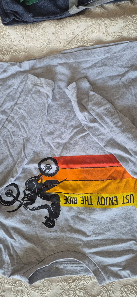 Gri Çocuk Atlet - Görsel 3