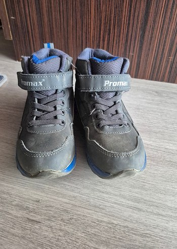 Gri Erkek Çocuk Street Style Bot