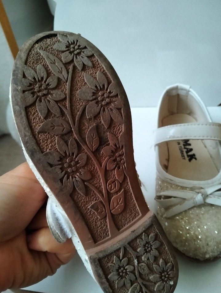 Kız Çocuk Beyaz Simli Babet Ayakkabı - Görsel 4