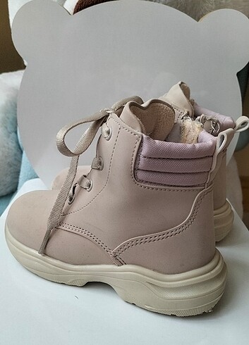 Kız çocuk bot  - Görsel 6