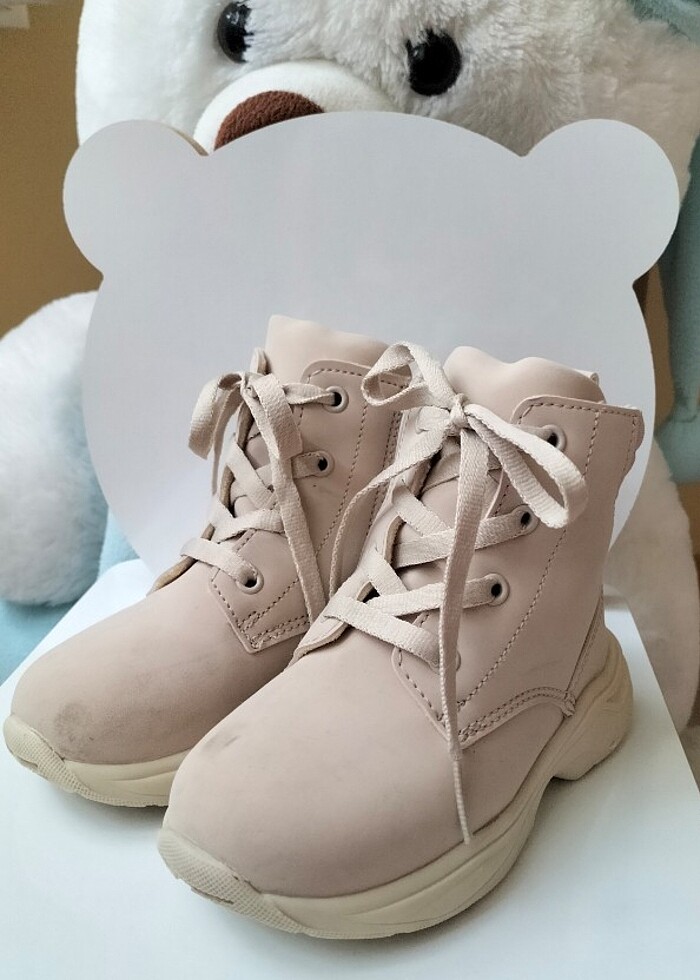 Kız çocuk bot  - Görsel 2