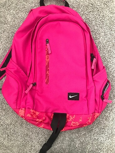 Nike çanta