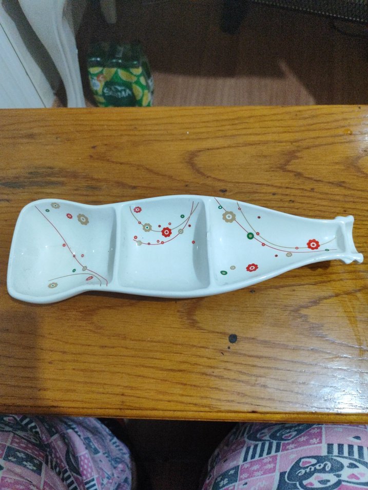 Beyaz Çiçek Desenli Bölmeli Servis Tabağı - Görsel 2