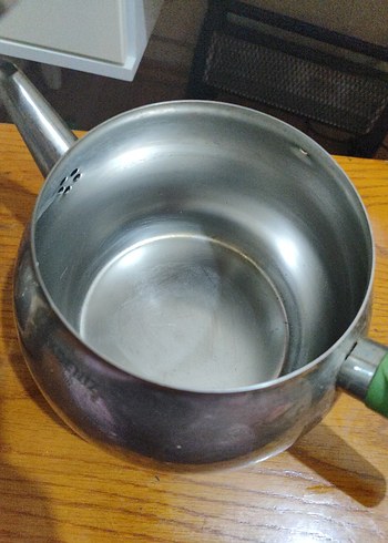 Yeşil Saplı Gri Çelik Çaydanlık Seti aile boyu büyük boy - Görsel 3