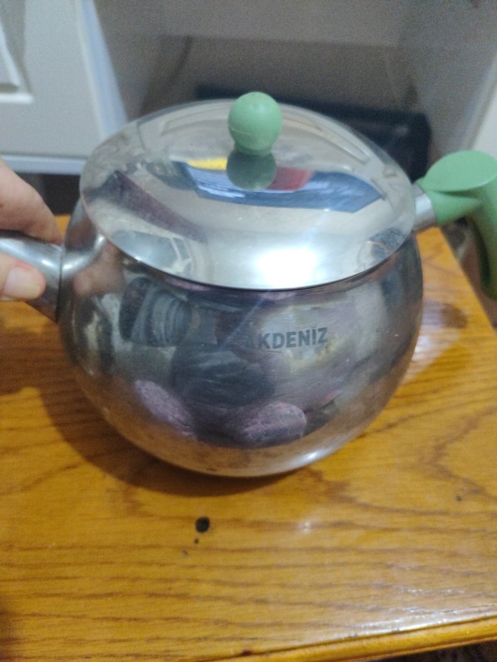 Yeşil Saplı Gri Çelik Çaydanlık Seti aile boyu büyük boy - Görsel 4