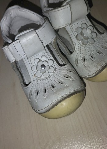 Kız Bebek Beyaz Deri İlk Adım Ayakkabısı