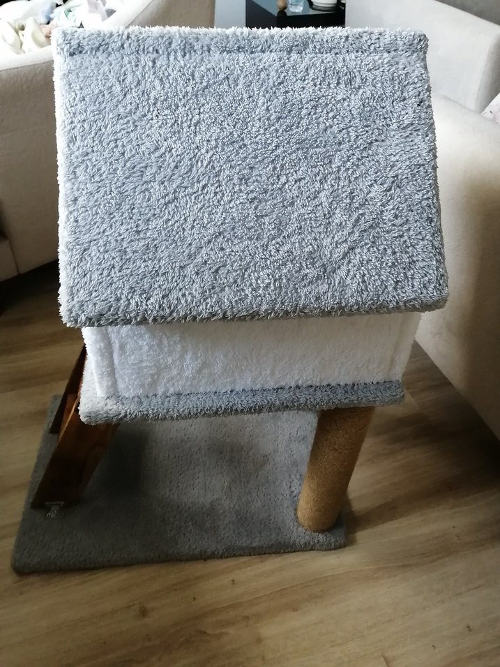 Gri Kediler için Tırmanma Evi ve Dinlenme Alanı - Görsel 4