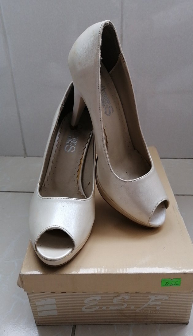 Beyaz Deri Dolgu Topuklu Kadın Stiletto - Görsel 2