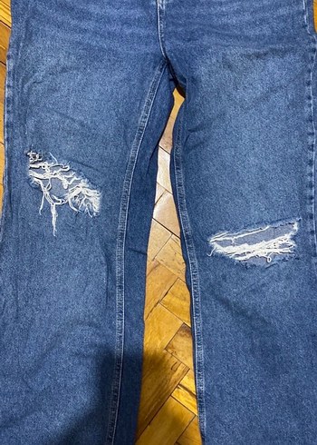 Kadın Lacivert Bol Kesim Yırtık Detaylı Midi Kot Pantolon - Görsel 3