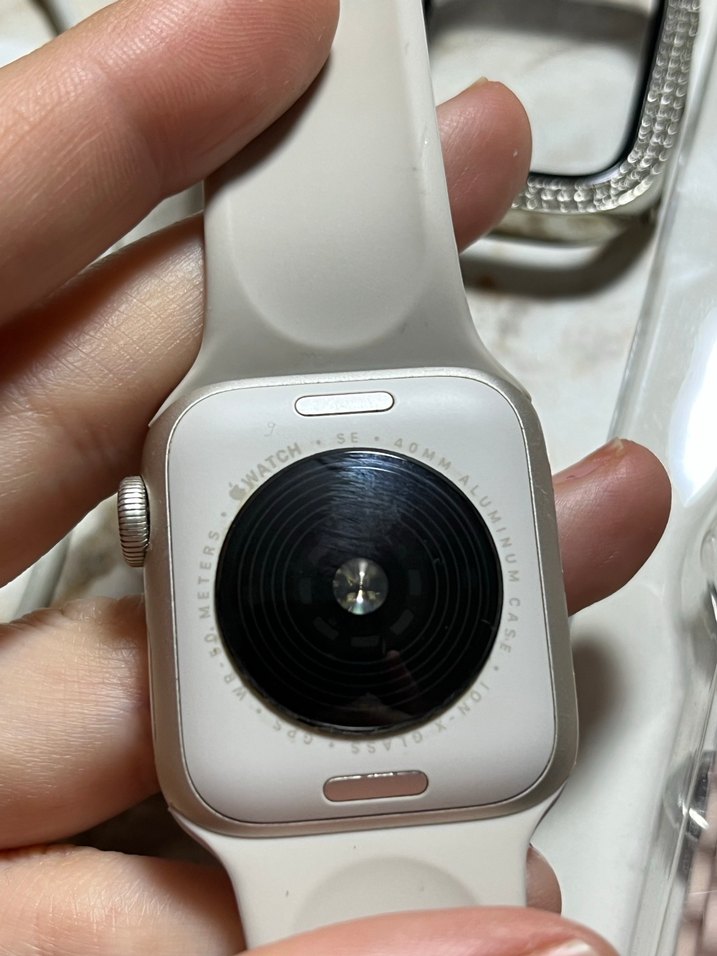 Gri Beyaz Akıllı Saat ve Aksesuarları Apple Watch - Görsel 3