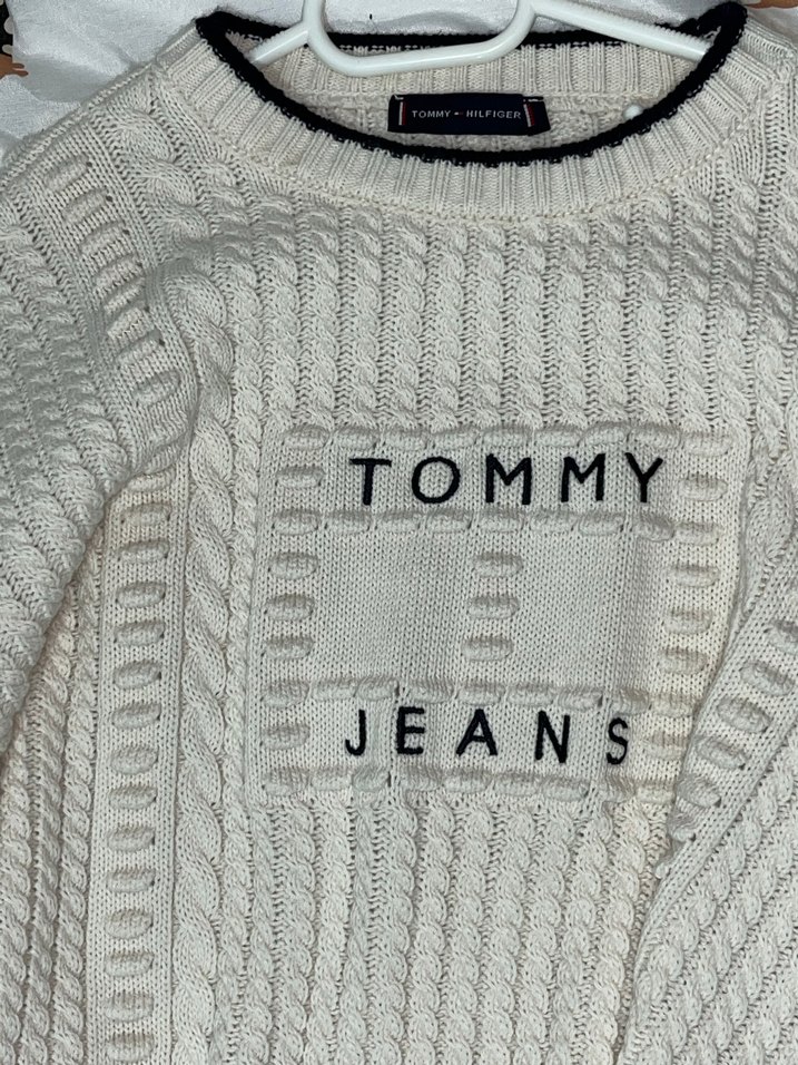 Tommy Jeans Beyaz Örgü Kadın Kazak - Görsel 3