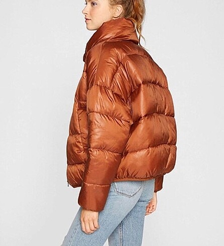 Stradivarius Oversize Şişme Taba Rengi Mont