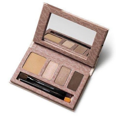 Benefit far paleti