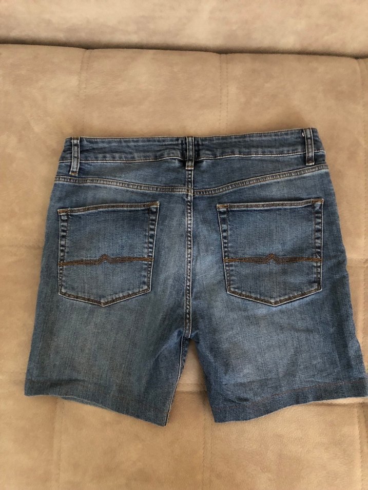 Kadın Mavi Kot Şort Rahat Kesim Asos marka 36-38 beden - Görsel 3