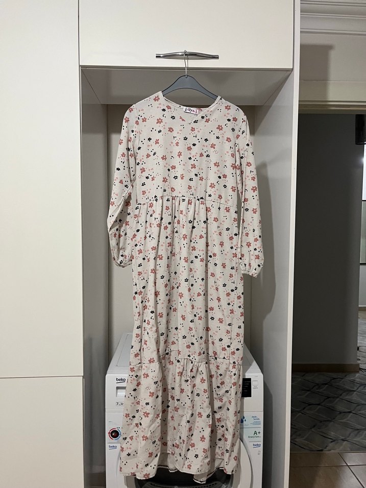 Uzun Kollu Desenli Kadın Elbise - Görsel 4