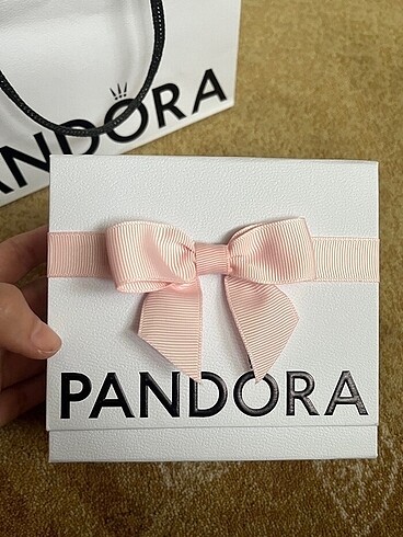 Beden beyaz Renk ORİJİNAL PANDORA YÜZÜK