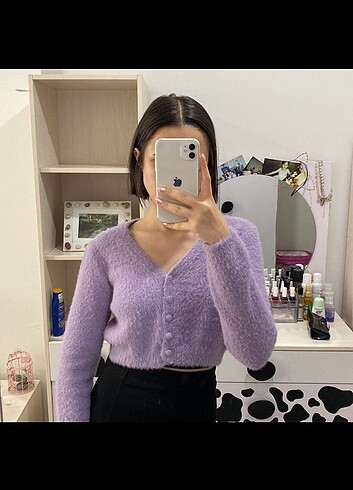 Trendyol & Milla Tek ebat lila crop hırka 