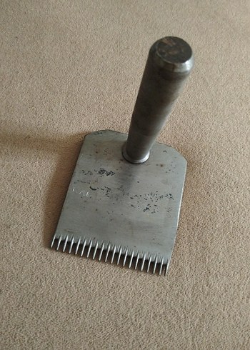Beden eski dönem, metal dokuma kilim kirkiti