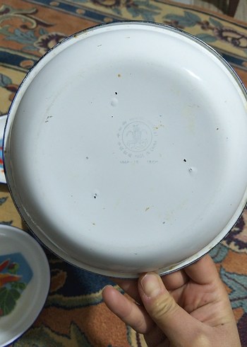 Eski,damgalı emaye tabaklar - Görsel 4