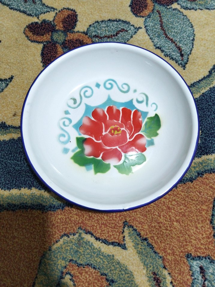 Eski, damgalı emaye tabak - Görsel 2