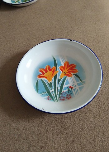 Çiçek Desenli Pastel Renkli Tabak - Görsel 2