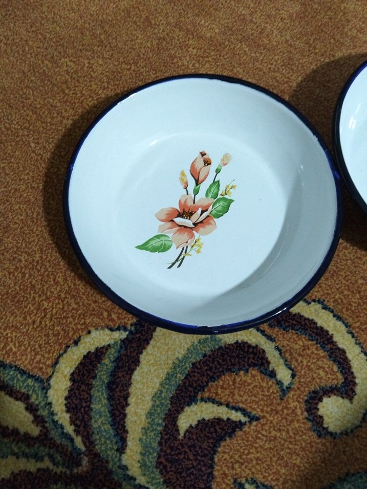 Çiçek Desenli Beyaz Tabak Seti - Görsel 2