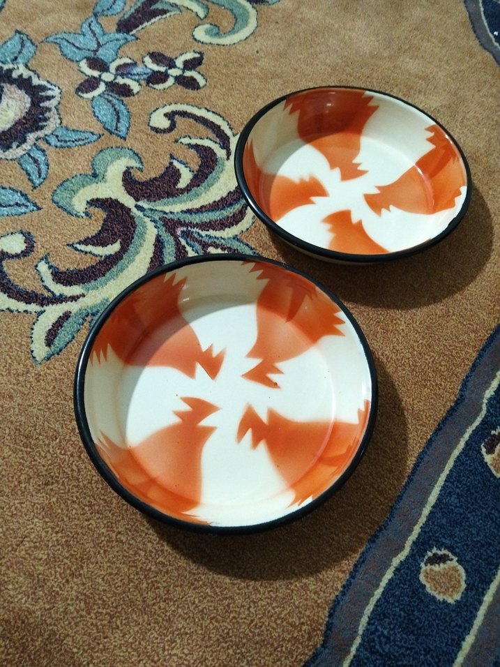 Turuncu Batik Desenli Tabak Seti - Görsel 2