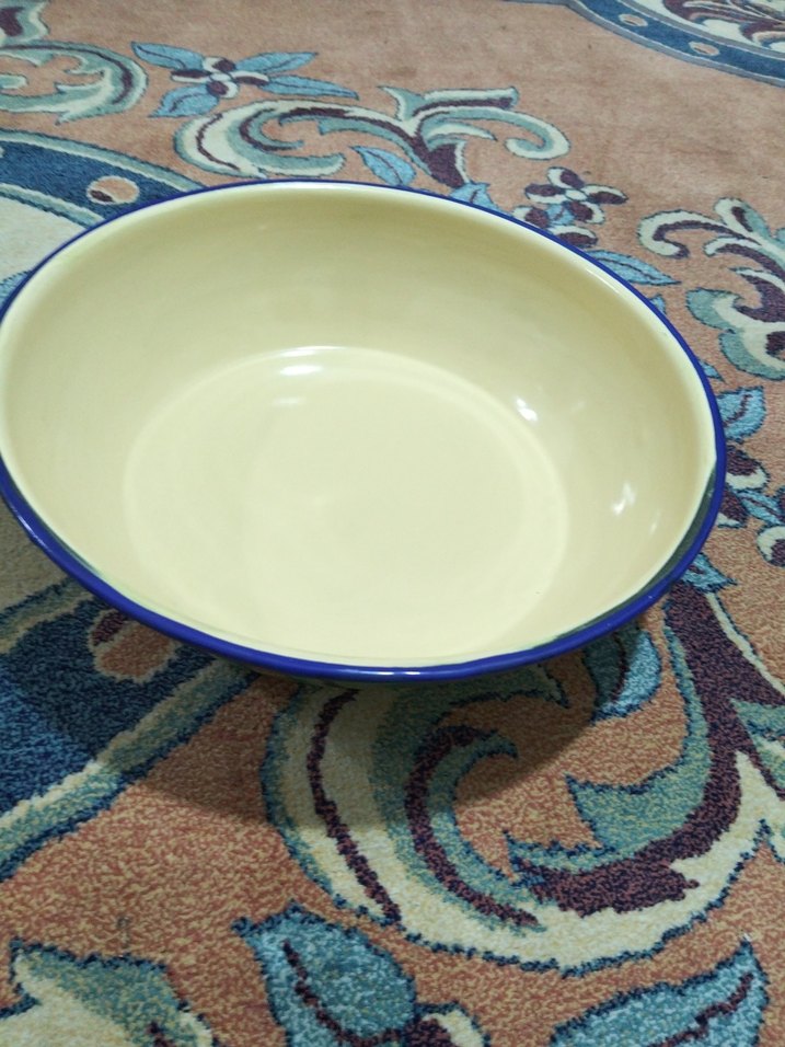 Mavi Kenarlı Renkli Yemek Kabı - Görsel 3