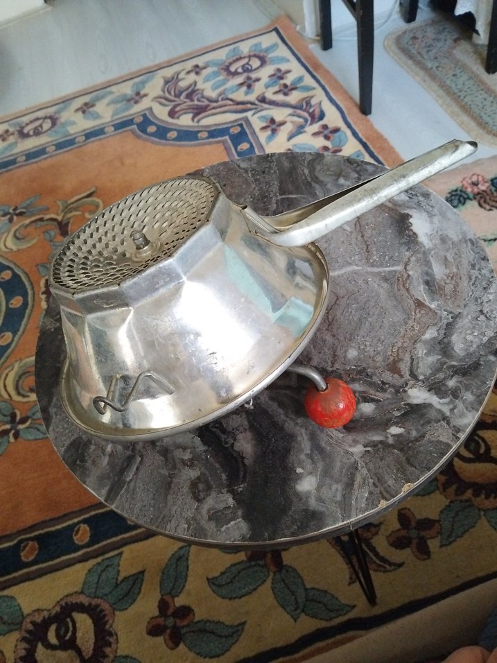 Eski,Fransız Metal Mutfak Süzgeci - Görsel 4