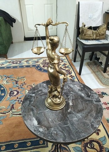 Altın Renkli Adalet Heykeli Figürü - Görsel 7