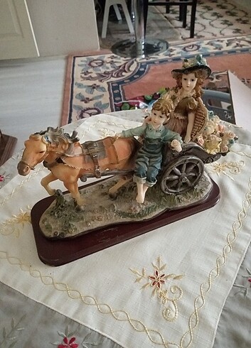 Eski, Avrupa biscuit biblo