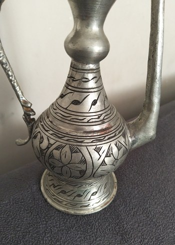 Beden Gri İşlemeli Antika Bakır Demlik