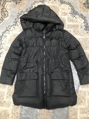 Siyah şişme mont