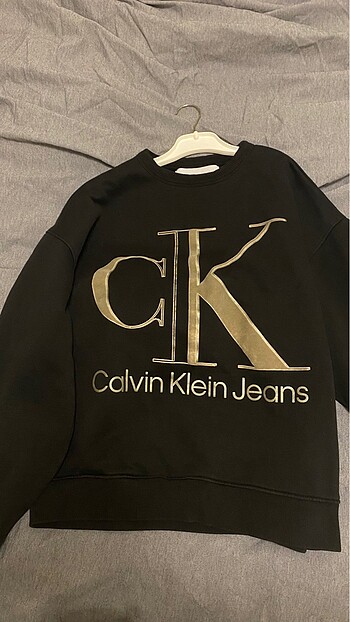Calvin sweat