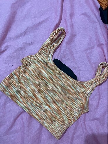 Turuncu crop - Görsel 2