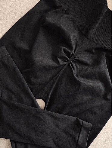 Büzgülü tayt - Görsel 2