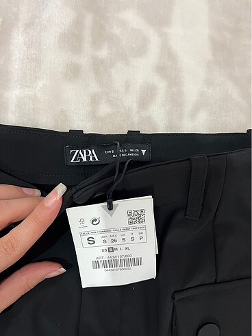 Zara Su Geçirmez Zara Etek