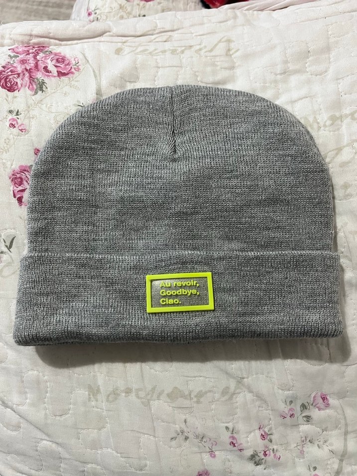 Gri ve Yeşil Kadın Örgü Bere - Görsel 5