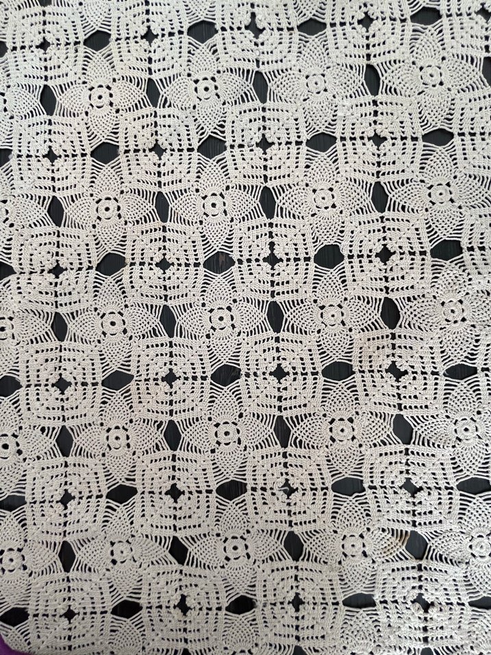 Bohem Çiçek Desenli Kahverengi Masa Örtüsü - Görsel 3