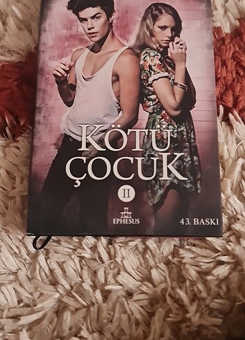 Beden Renk Kötü çocuk serisi. Büşra Küçük