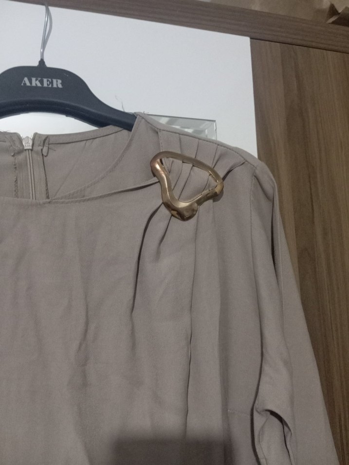 Bej Uzun Kollu Kadın  Elbise - Görsel 2