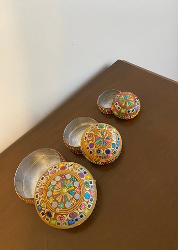 Renkli Taş İşlemeli Geleneksel El Yapımı Kutular - Görsel 2