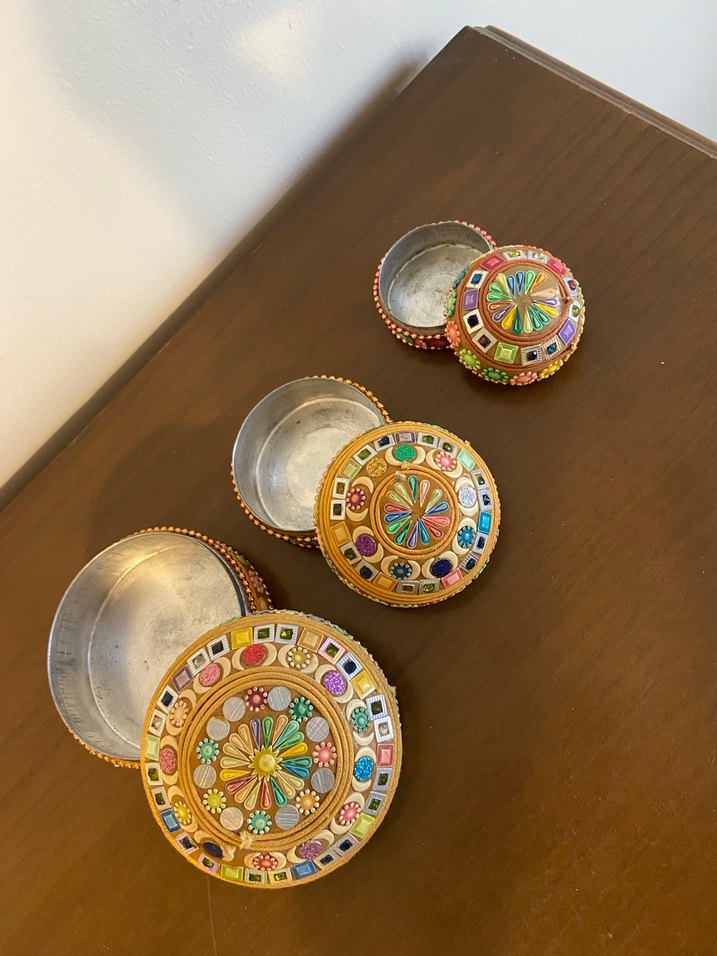 Renkli Taş İşlemeli Geleneksel El Yapımı Kutular - Görsel 4