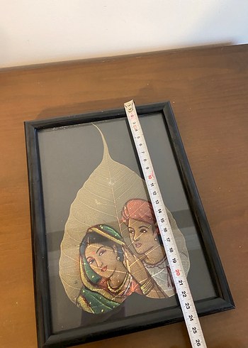 Bej Renkli Çerçeveli Yaprak Üzerine El Boyaması - Görsel 7