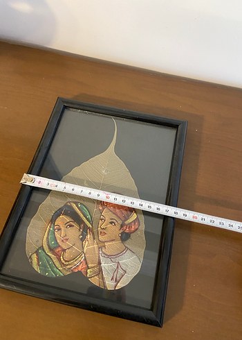 Bej Renkli Çerçeveli Yaprak Üzerine El Boyaması - Görsel 5