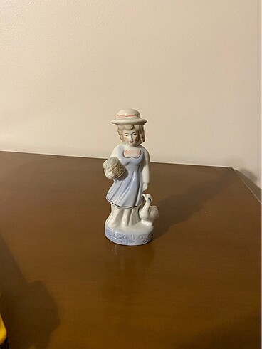 Beden çeşitli Renk Biblo