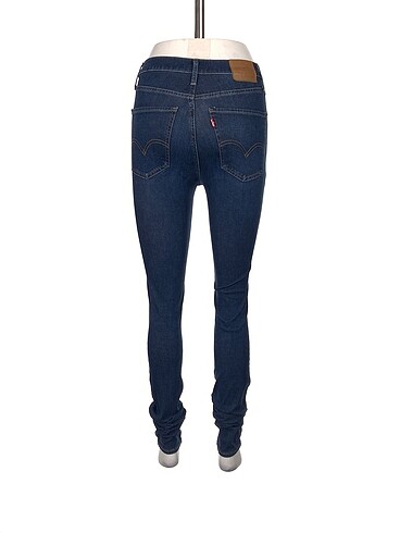 26 Beden Levis Jean / Kot %70 İndirimli.